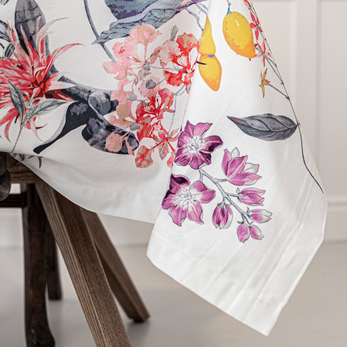 Toalha de Mesa HappyFriday Fruit garden Multicolor 150 x 250 cm